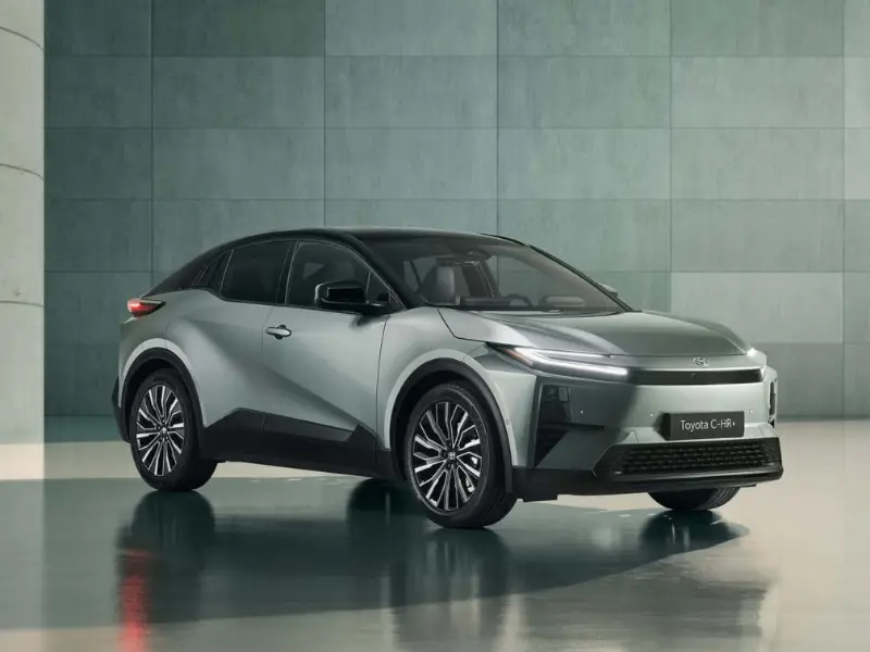 News Nuovo Toyota CHR+ 